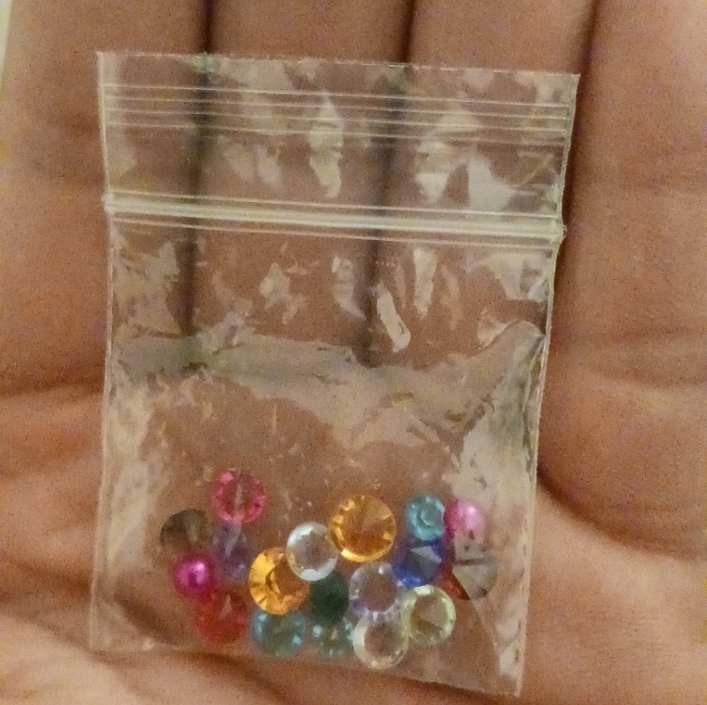Locket Set w/ Charms - Picture 2 of 8